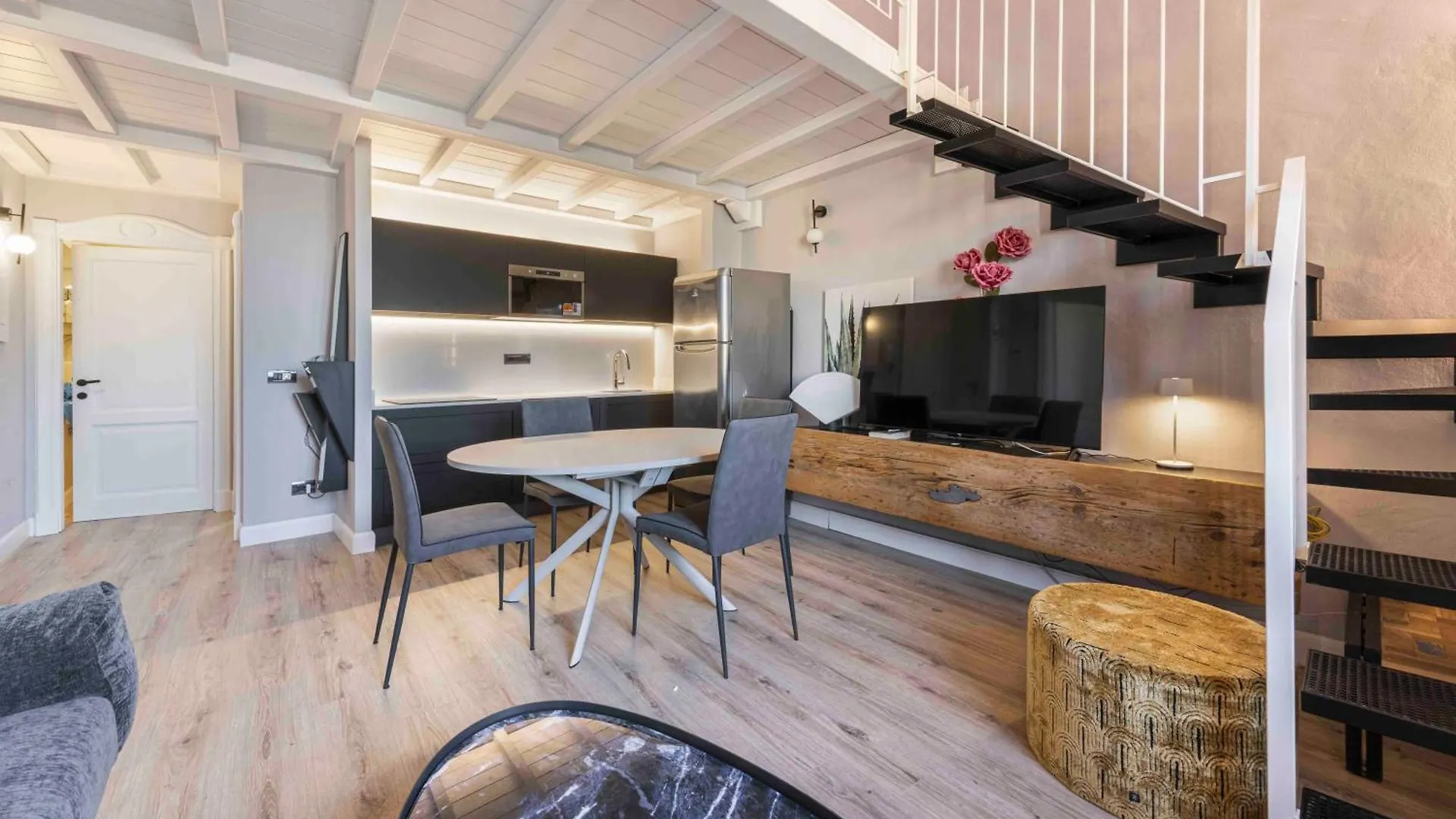 Apartamento Giglio Di Firenze By Mmega Italia
